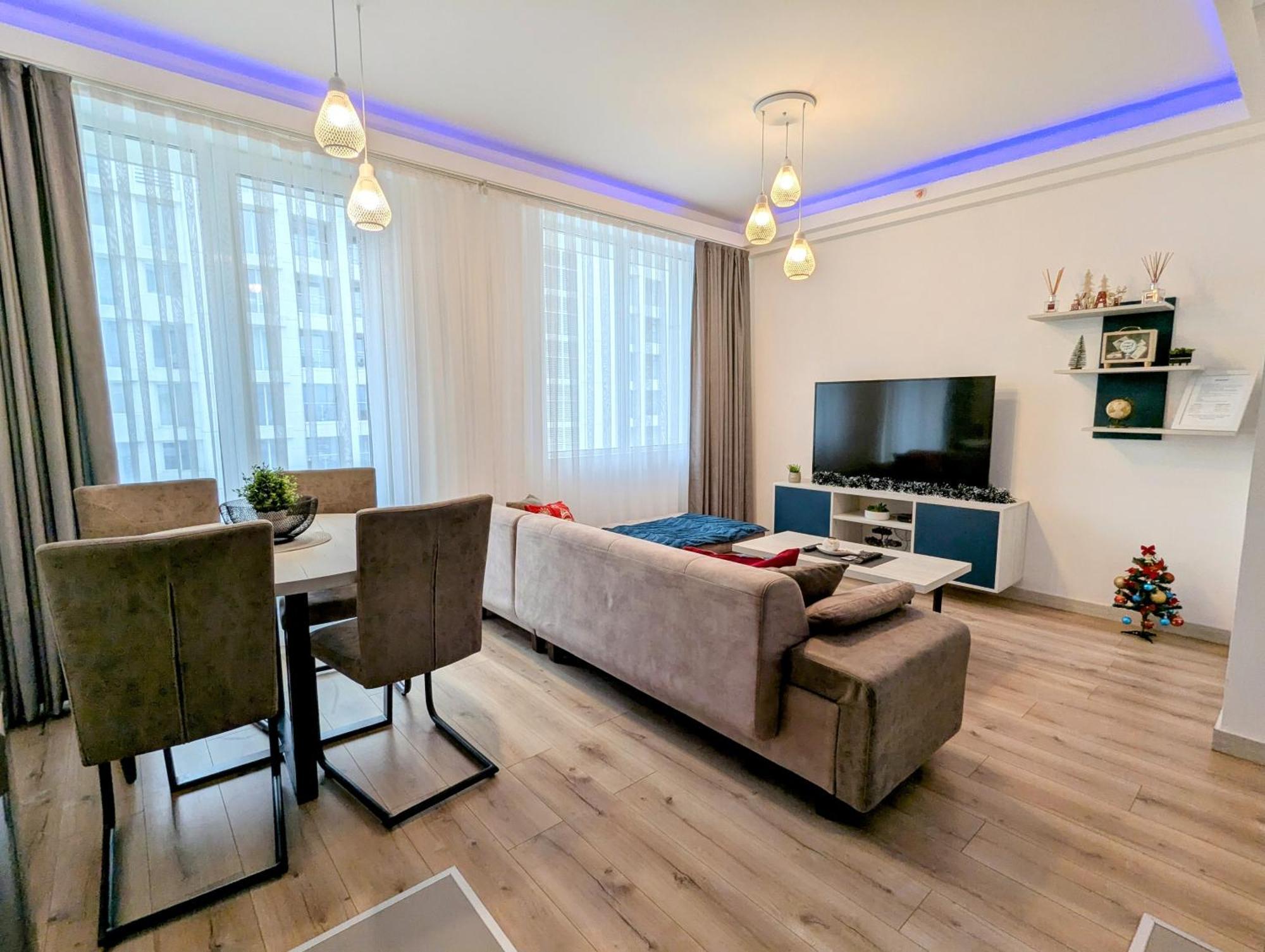 16Th Floor Sky View Condo With Pool And Fitness Skopje Exterior foto